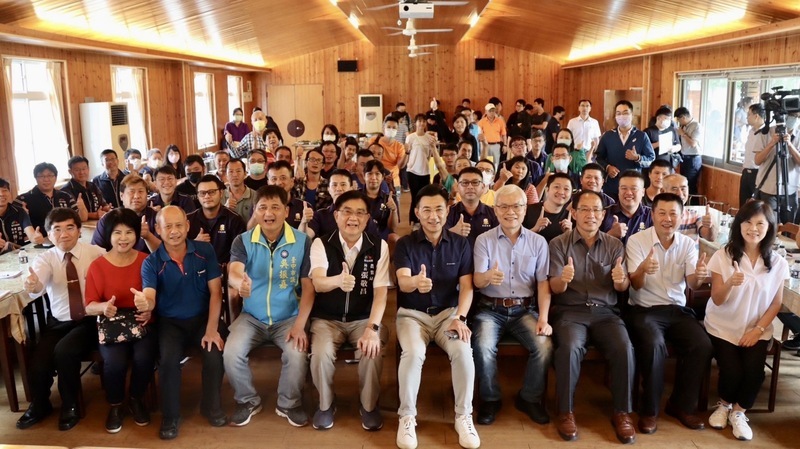 江啟臣舉辦座談 與農友面對面協助解決農業難題