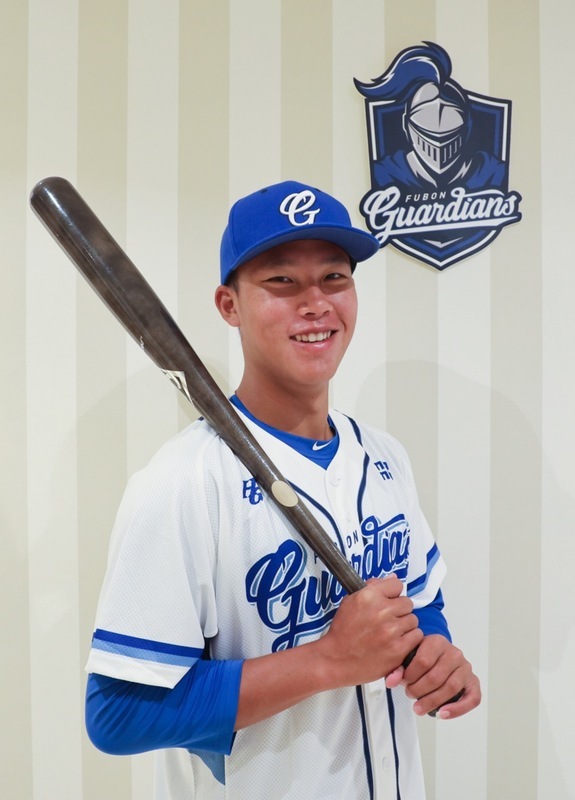 悍將預計簽1投1捕自培 號召球迷為王念好加油