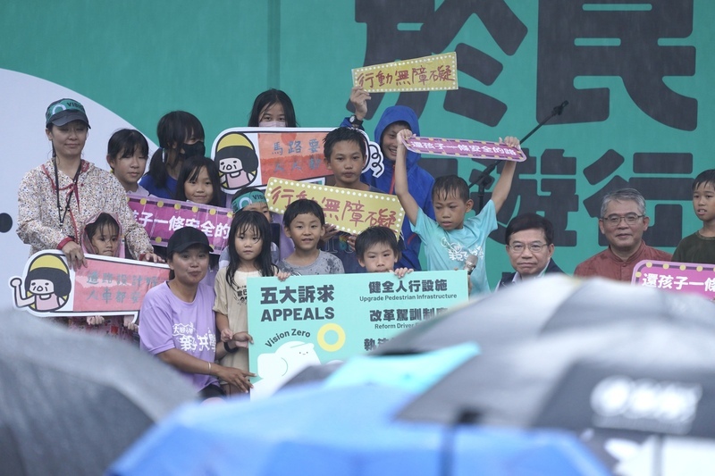 王國材為交通道歉 優先改善600處易肇事路口