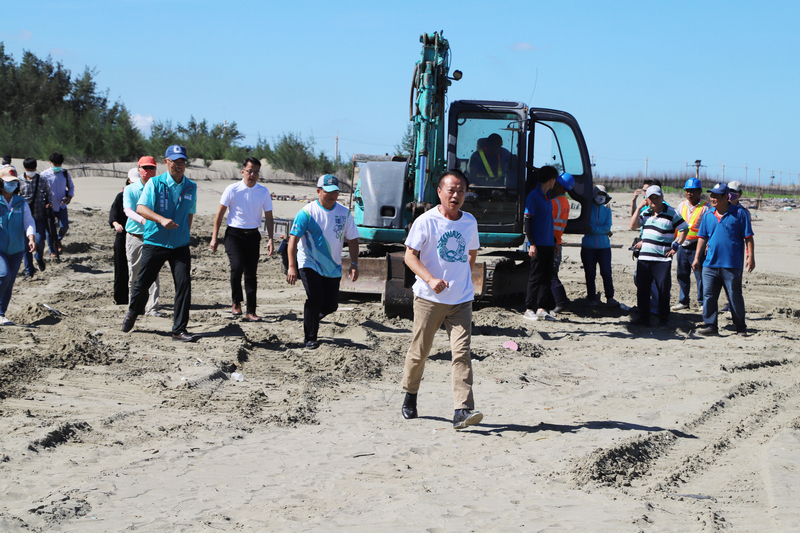 廢棄竹蚵架遍及嘉義海岸線 可轉化成有機肥料