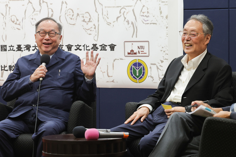 施振榮、林百里對談 籲高教啟發年輕人使命感