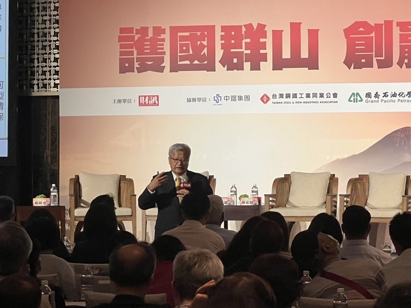 翁朝棟：中國經濟不振 鋼鐵業面臨低價產能外溢