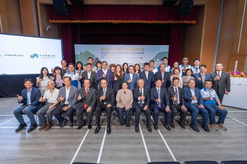 鐵道旅遊結合景點在地特色 日月潭觀光圈先行