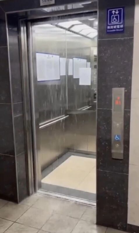 禁不起颱風考驗花蓮青年住宅積水 縣府與廠商會勘