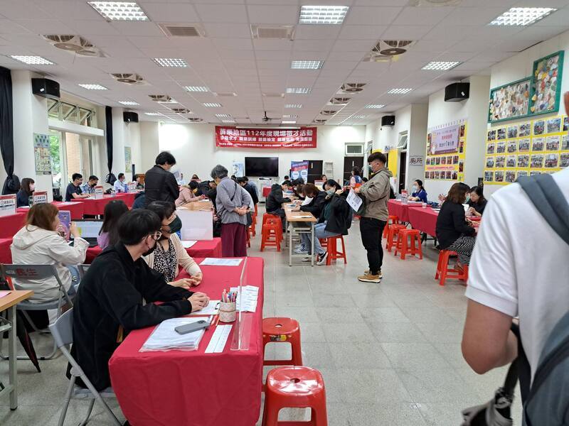 苗栗縣徵才7日頭份市登場 鼓勵「婦」出職場