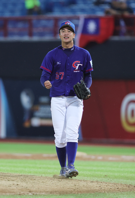 U18張峻瑋對美國繳6.1局代表作 完美結束任務