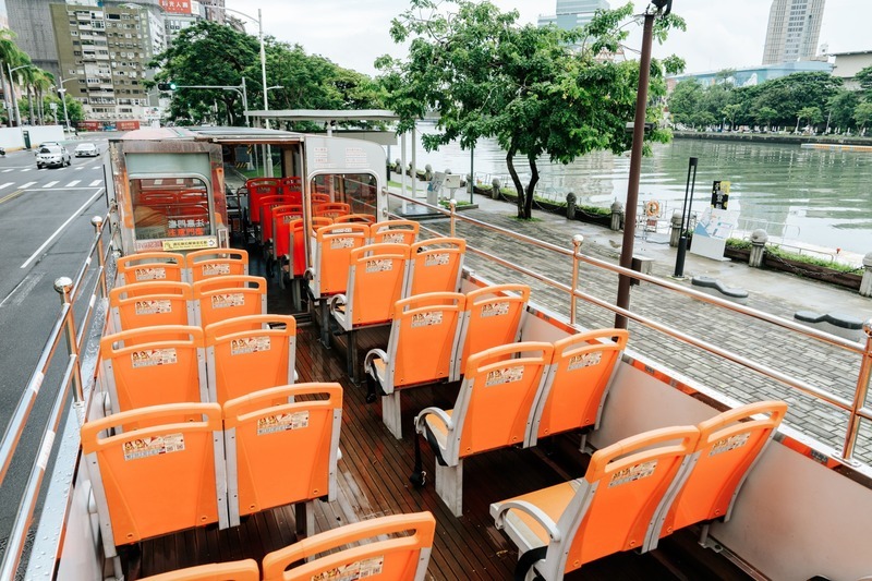 TTXC城市串聯活動 「K歌巴士」邀民眾唱遍高雄