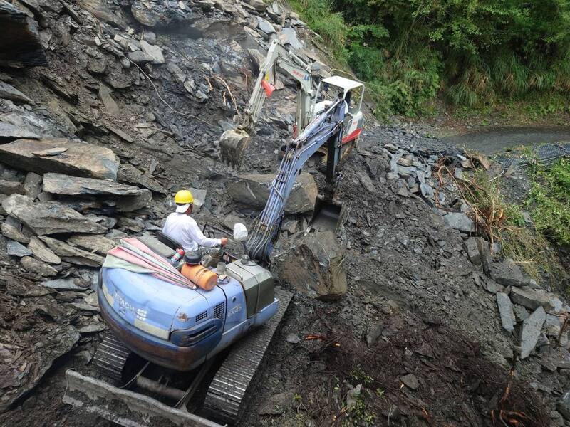 颱風釀雪霸公園大鹿林道部分坍方 5路線封閉搶修