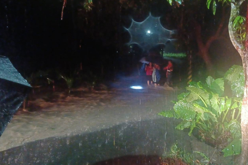 台南白河雨大溪水漲 部分居民撤離