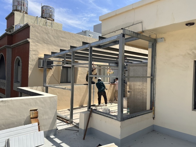 柯文哲竹市老家疑違建 自拆5樓曬衣場1樓雨遮