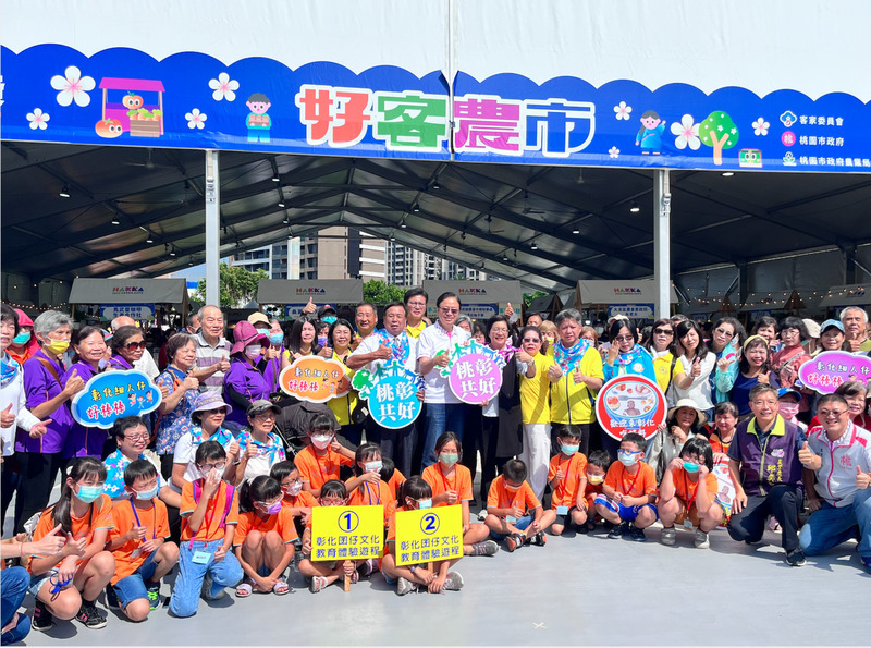 王惠美參訪世客博 好客農市推廣彰化農特產品