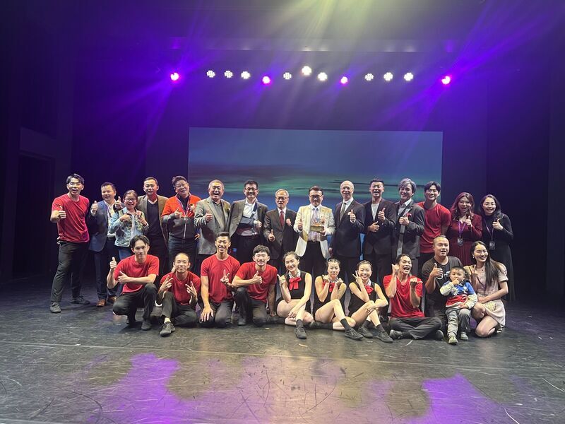 僑委會國慶文化訪問團伯斯演出 驚豔西澳