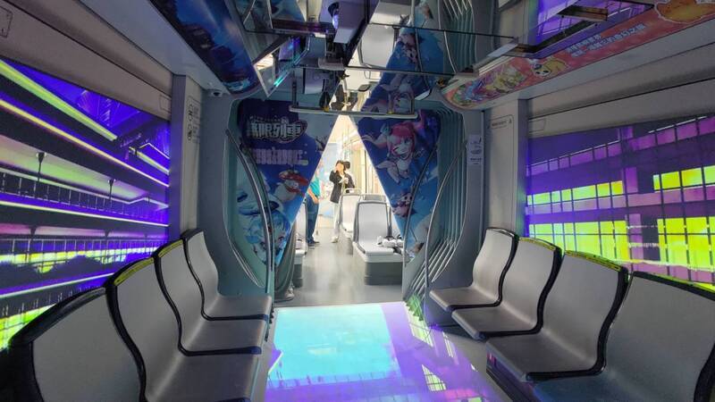 為成圓暖身 高雄輕軌打造全國首創5G沉浸式展演車廂