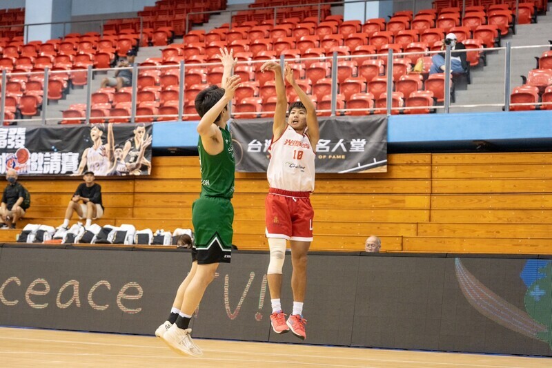 日本高校籃球來台踢館 登峰造極籃球賽連5天激戰