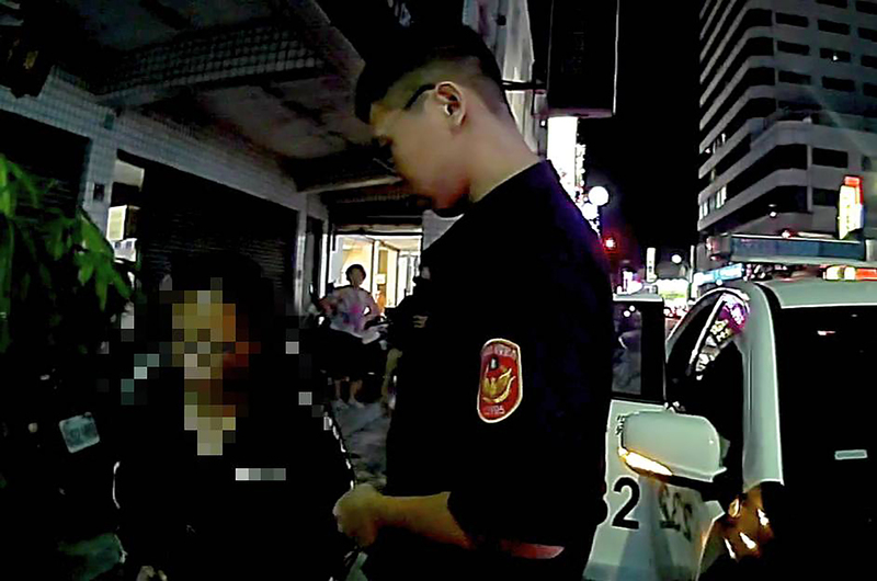 毒品藏內褲 台南通緝女遭攔查送辦