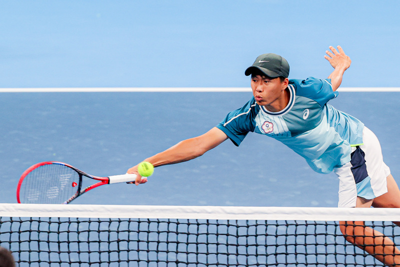亞運網球混雙奪銀 黃琮豪期待與梁恩碩再攜手