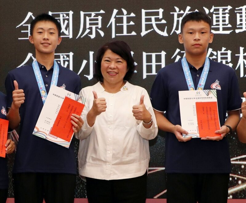 王宥鈞亞運滑輪速度過樁奪金 黃敏惠:嘉市與有榮焉