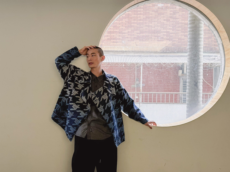 黃河搶金鐘 暫停邊緣人角色想當陽光男孩