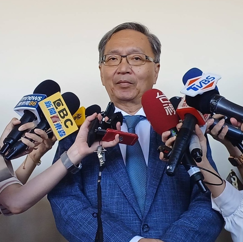 薛瑞元：目前流感疫苗8件不良反應通報 沒有高端