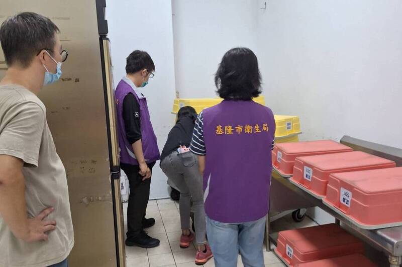 基隆校園疑食物中毒 教育處長督導不周調任參議