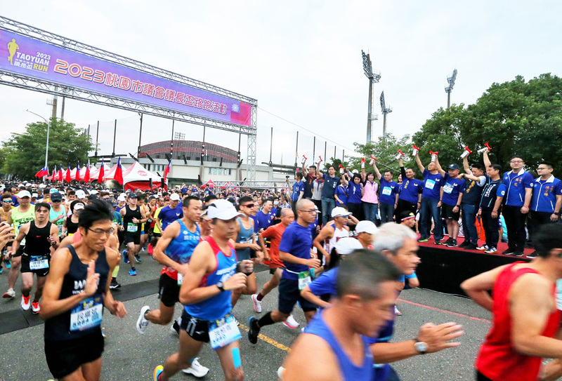 出席桃園議長盃路跑 侯友宜：民眾鼓勵跑進總統府