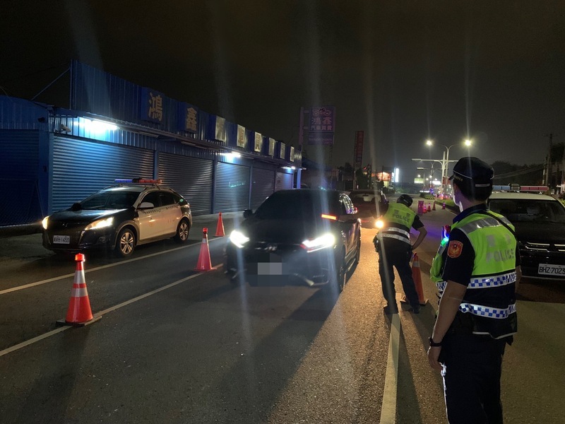 雲林1晚逮5件酒駕 警方當場吊扣車牌並送辦
