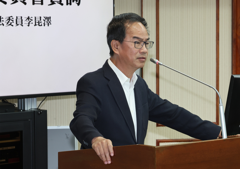 來台觀光客恢復慢 王國材：2024年達疫前水準