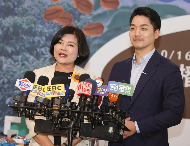 張麗善合體蔣萬安談藍白合 籲棄小我成就大我