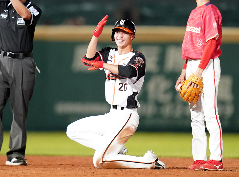 林佳緯連2戰先發 二壘打中職生涯首安首打點出爐