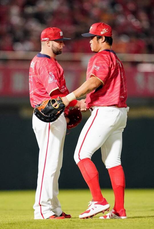 伍鐸補滿局數獲年資 最快2025年啟動羅力條款