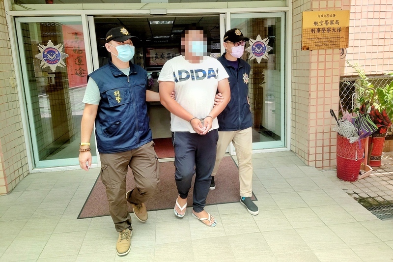 乳膠枕夾藏30公斤愷他命來台 航警逮父子販毒集團