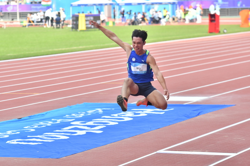 短跑選手出身 吳農彬改練跳遠亞帕運摘銅