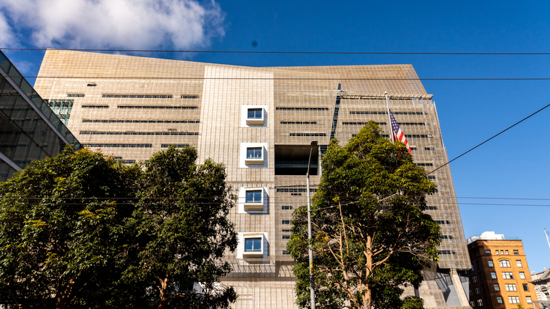 美議員：舊金山聯邦大廈如萬聖節鬼屋 籲關閉