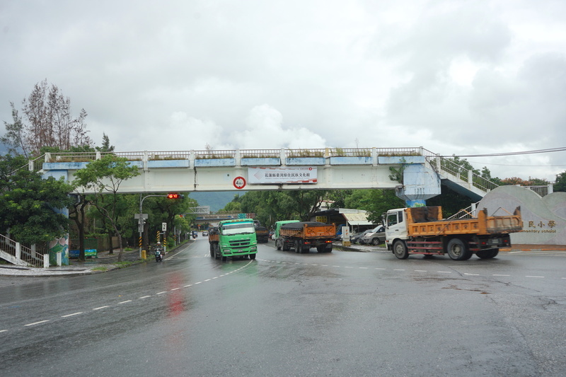 花蓮復興人行陸橋將拆 11/11晚間8時起封路