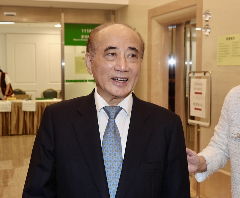 王金平：藍白合趨樂觀 整合郭台銘要等連署完再看