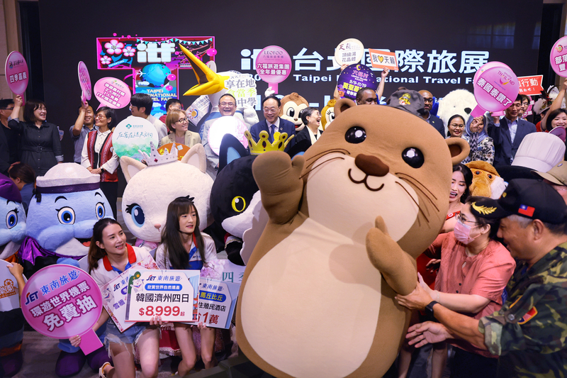 台北國際旅展攤位爆棚 首次廊道規劃展區