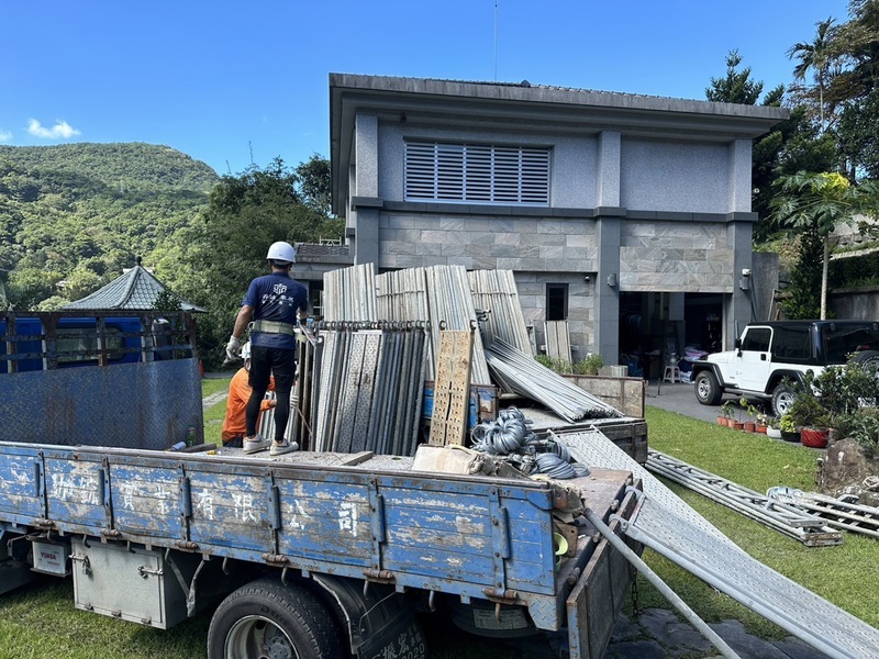 廖先翔家族汐止住處認定違建 廖父自行僱工拆除