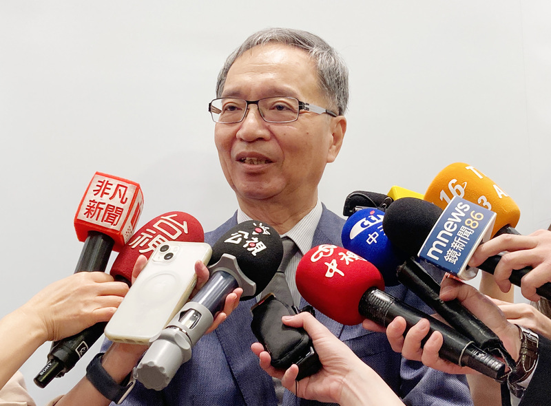 護理界續爭取加薪萬元 薛瑞元駁不可行