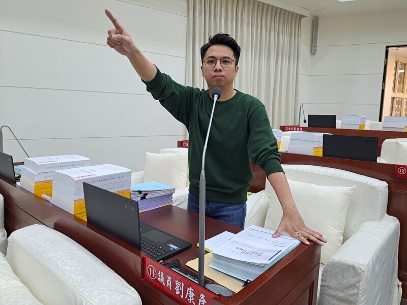 竹市寡婦樓都更案 議員要求市府應與建商解約