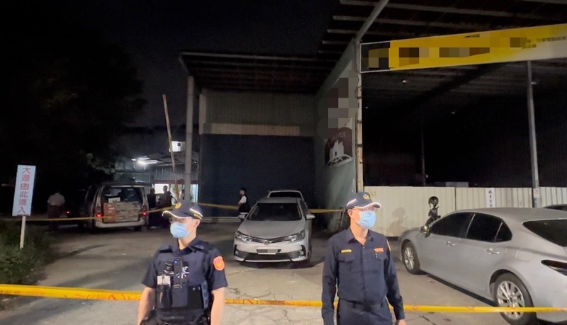 高雄男酒後口角砍死友人 遭警逮捕送辦