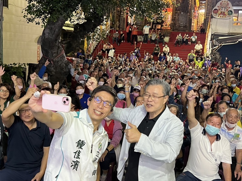 鍾佳濱廟口開講 談藍白合目的是讓國會不過半