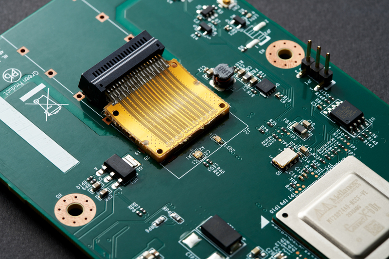 新漢搶攻邊緣運算AI商機 布局海內外市場