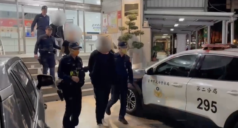 男子街頭遭棍棒圍毆骨折 台中警逮3犯嫌送辦