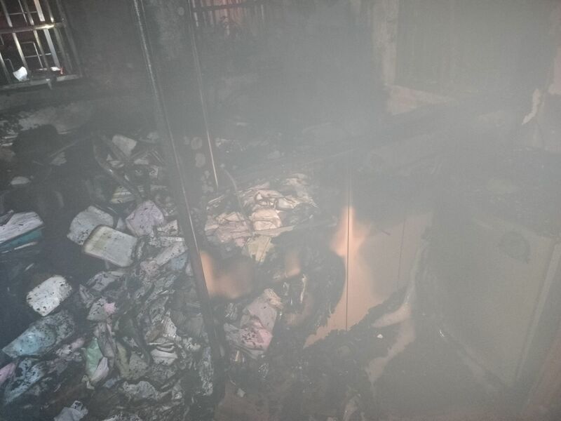 屏東監獄車檢站辦公室雜物起火 幸無人受傷