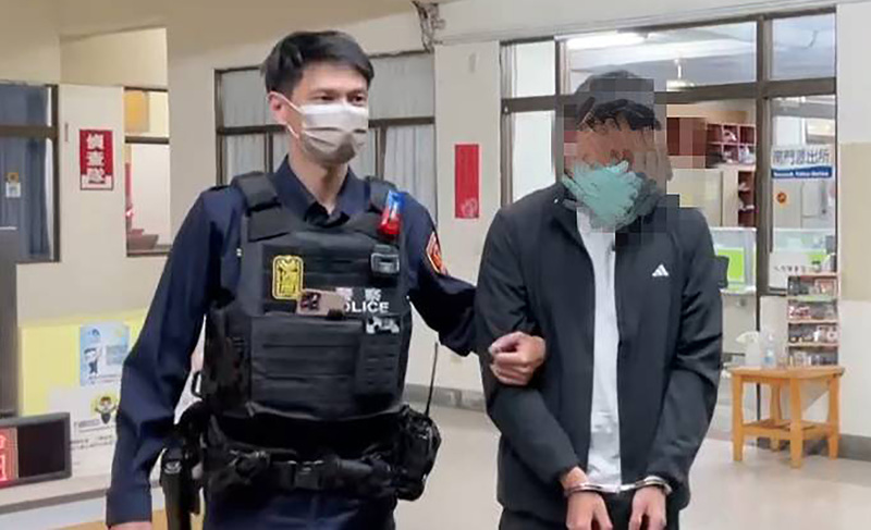 詐團冒名曹興誠推薦投資 金融業退休婦遭詐400萬