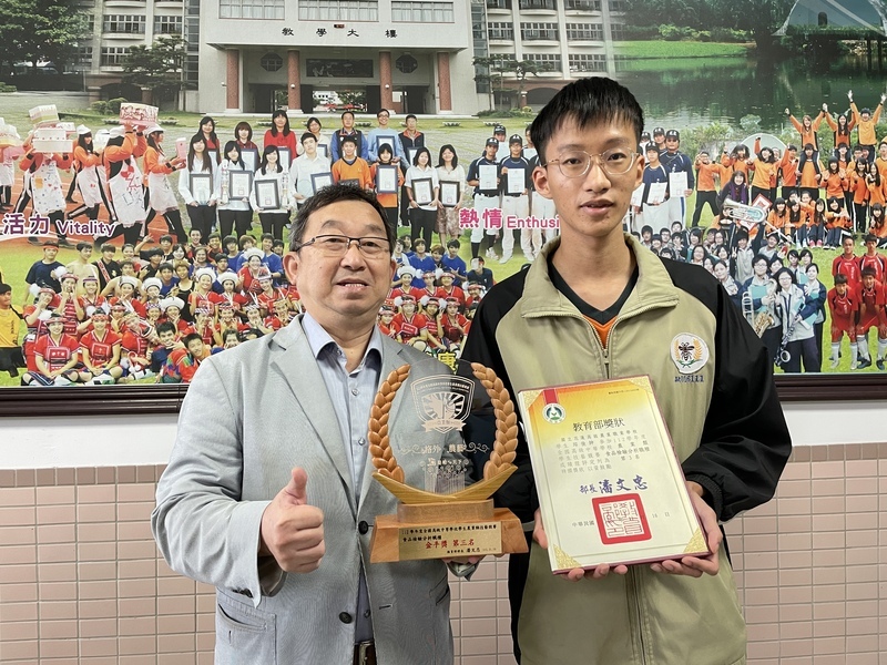 捨高中選職校鑽研烘焙 花蓮高農邱俊紳獲金手獎