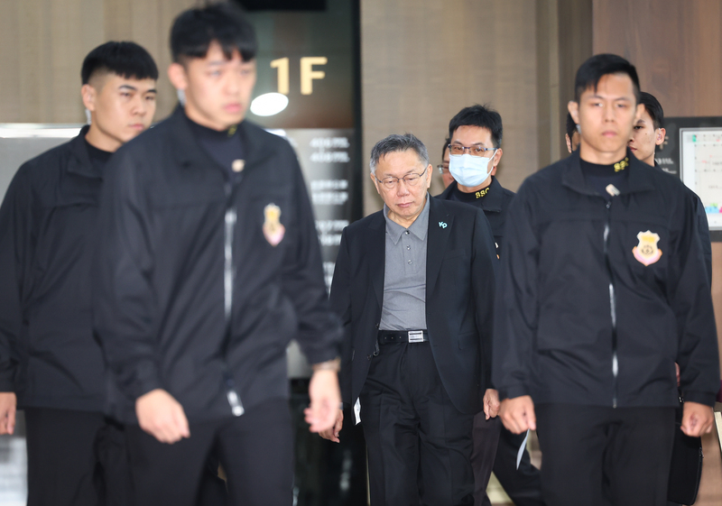 前議員候選人退黨砲轟 柯文哲跑行程未回應