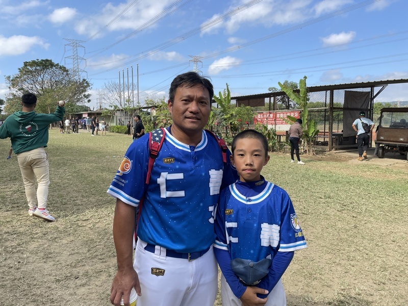 仁善教頭兒紀名學棒球課業兼顧 獲徐生明獎學金