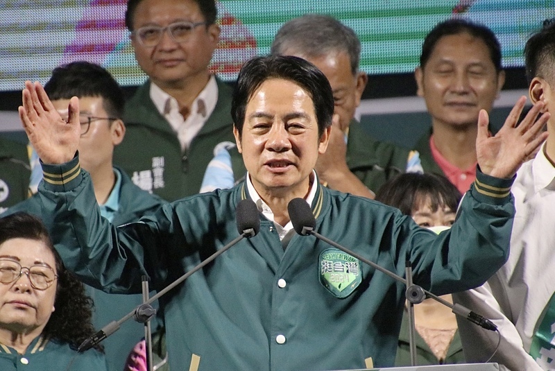 高雄趕場輔選 賴清德：台灣別走回頭路依賴中國