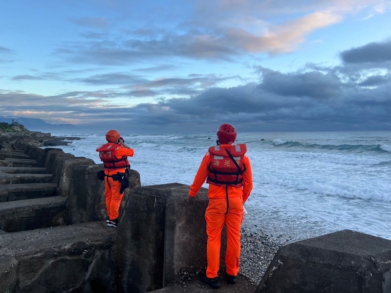 男子花蓮浮潛失聯 陸海空出動搜救